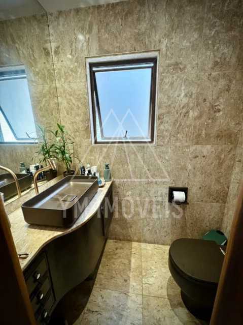 1892_G1715864775.jpg