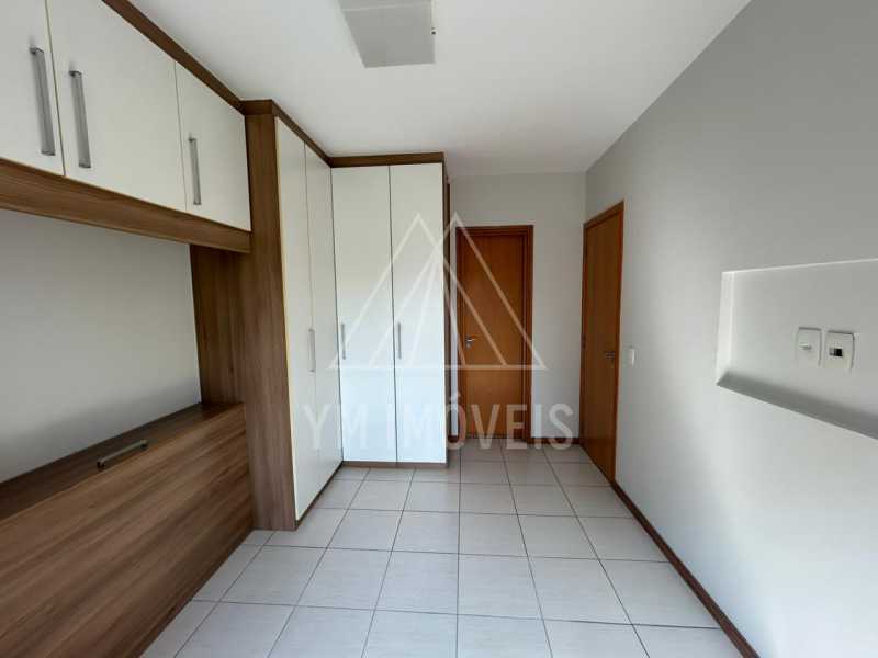 2179_G1727273252