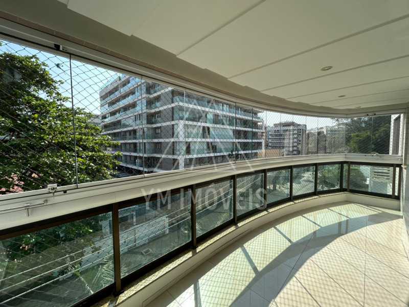 2181_G1727274121