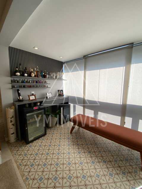2195_G1727879799