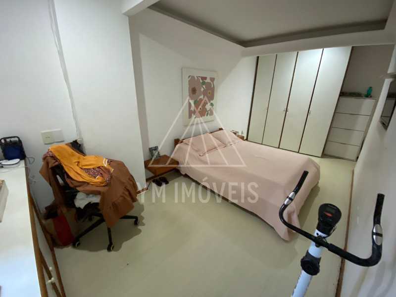 2208_G1728999503